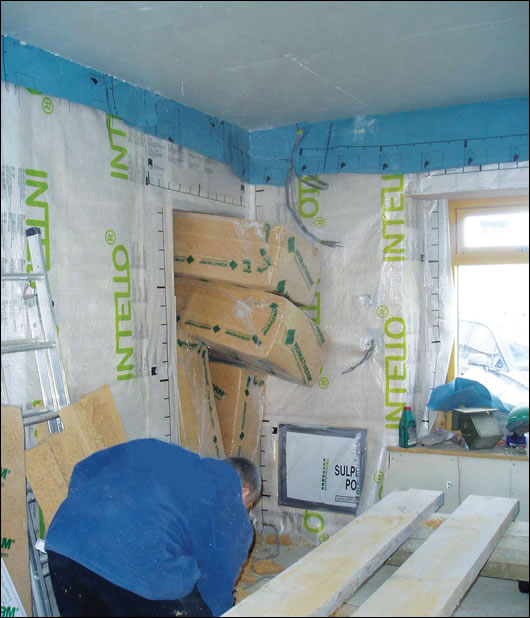 The Intello Plus membrane and Homatherm Holzflex woodfibre insulation supplied by Ecological Building Systems The Intello Plus membrane and Homatherm Holzflex woodfibre insulation supplied by Ecological Building Systems