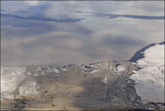 The Canadian tar sands industry is centred in Alberta; the tar sands are estimated to have an energy return on investment of less than 5:1 The Canadian tar sands industry is centred in Alberta; the tar sands are estimated to have an energy return on investment of less than 5:1